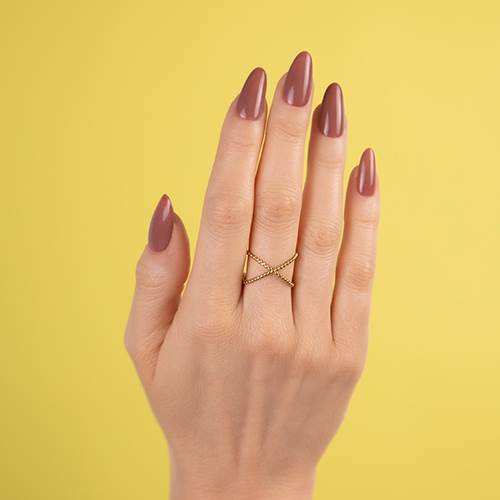 SMALTO CND VINYLUX Toffee Talk